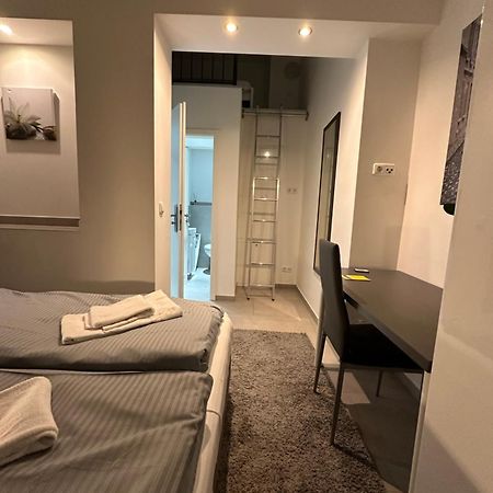 Estelada Boarding Houses - Bogenhausen München Eksteriør bilde