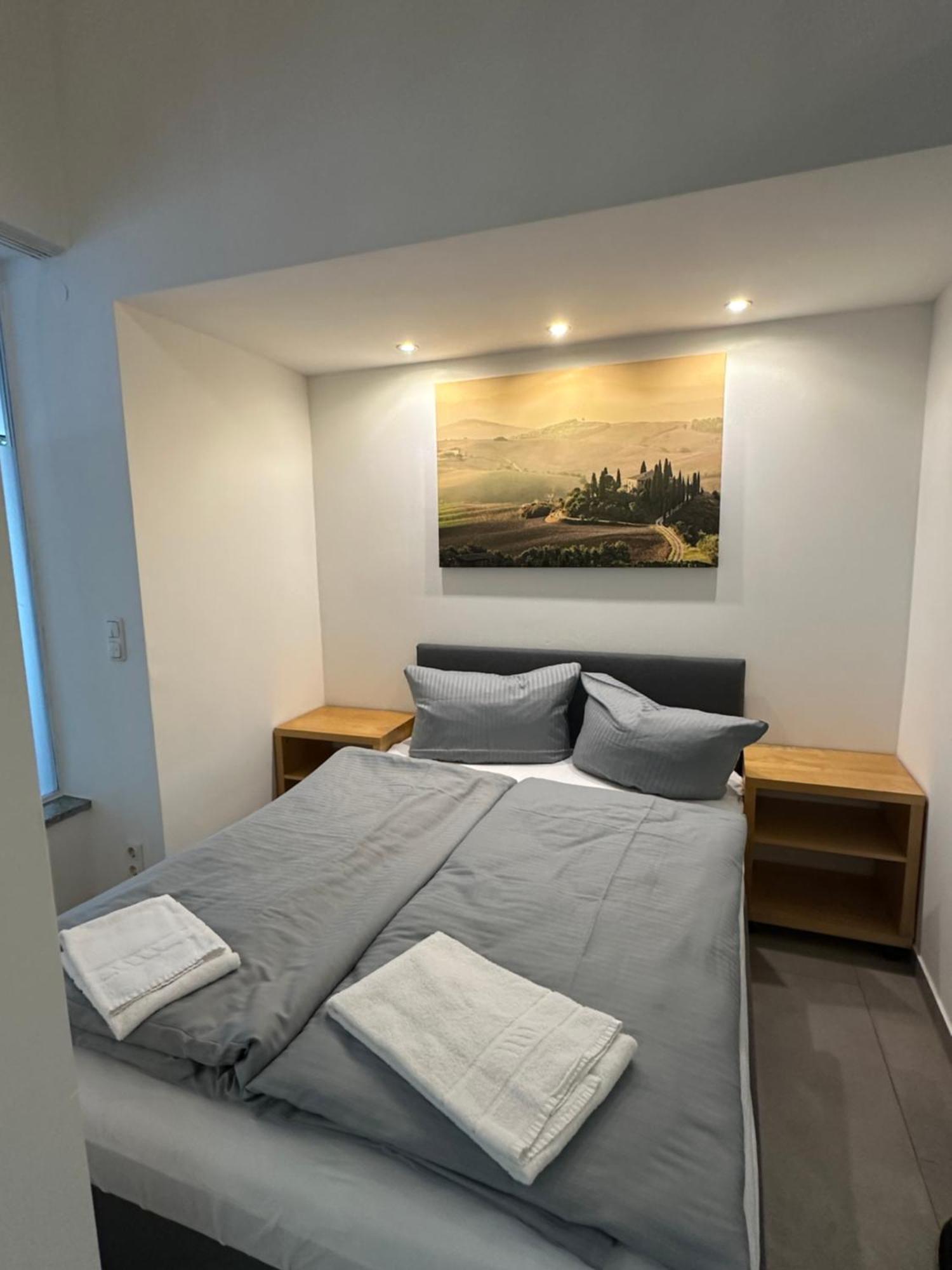 Estelada Boarding Houses - Bogenhausen München Eksteriør bilde